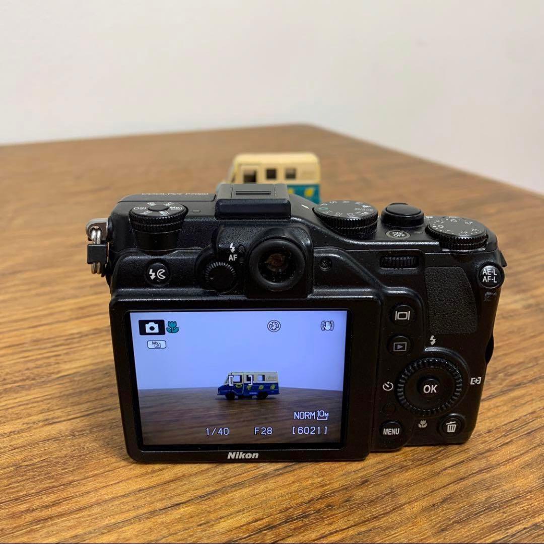 ニコン Nikon COOLPIX P7000 難あり