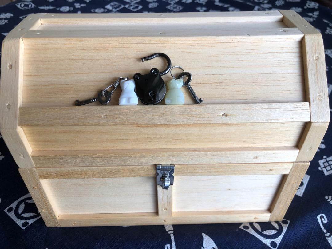 木製 宝箱 小物入れ