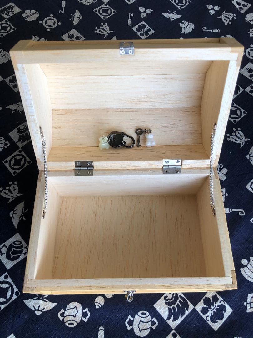 木製 宝箱 小物入れ