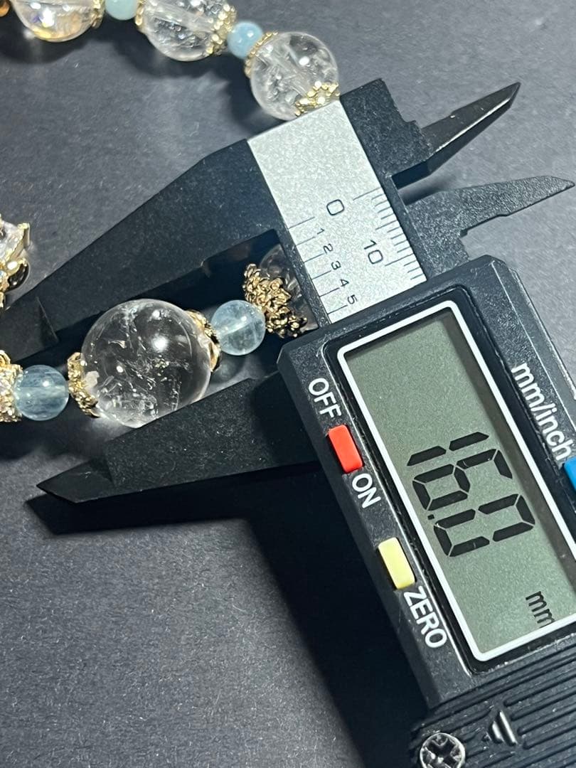 パイライトイン水晶・アイリス水晶・アクアマリン小粒のブレスレット