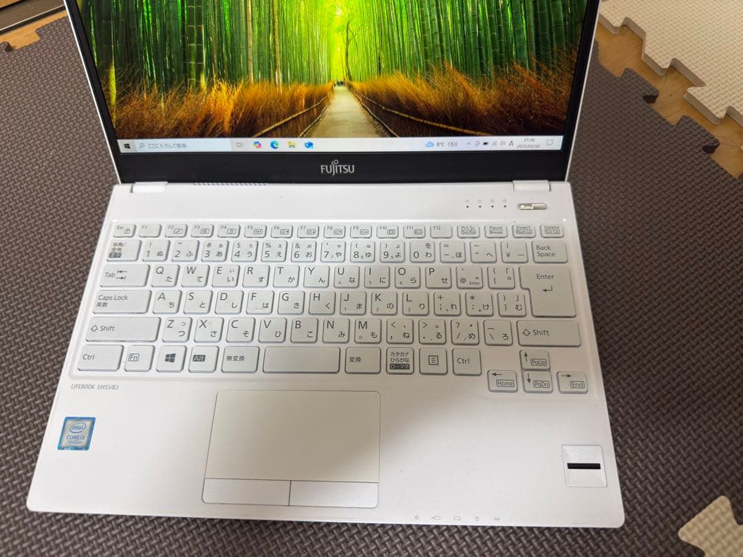 Windowsノート本体 LIFEBOOK UH i3-7130U/8GB/256GB SSD