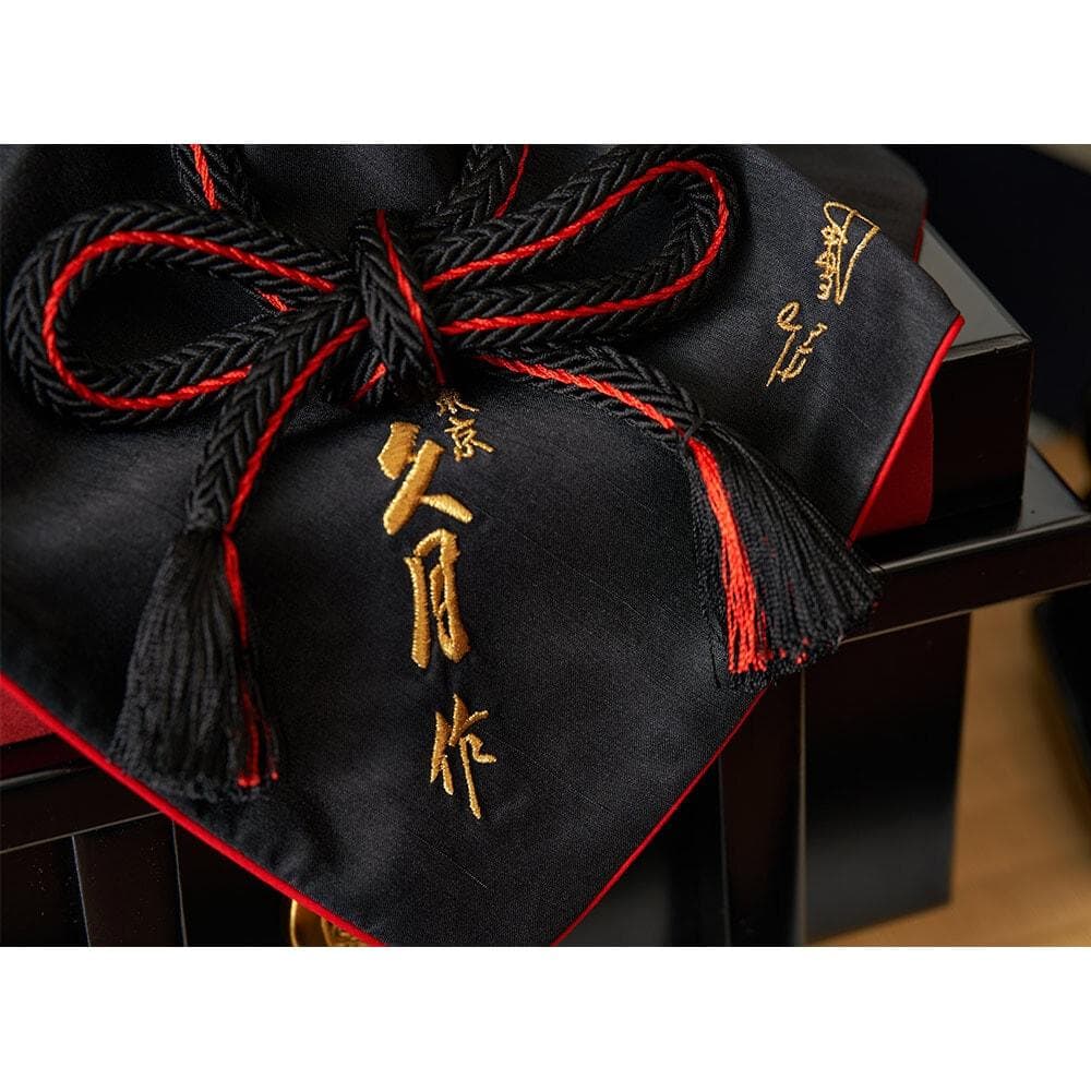 定価20万 久月オリジナル ワダエミ監修・王者之兜飾り