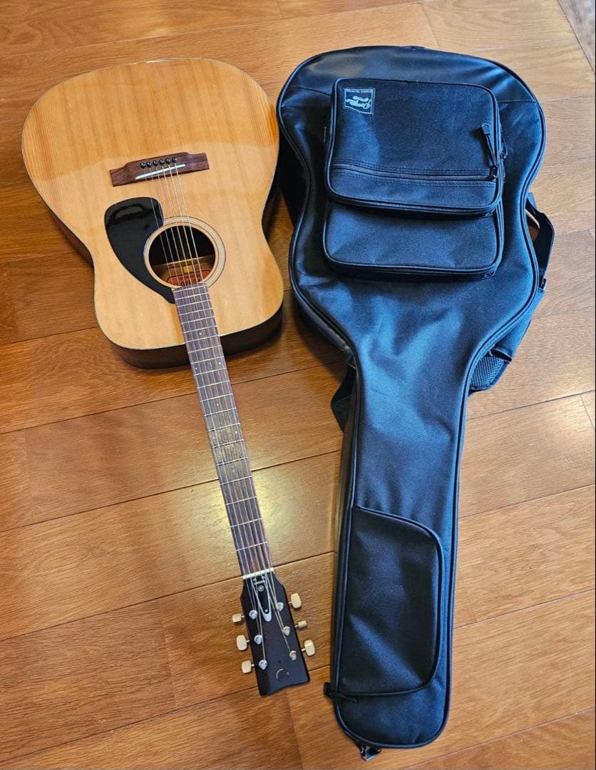 ヤマハ　アコースティックギター　FG140　赤ラベル　ヴィンテージ