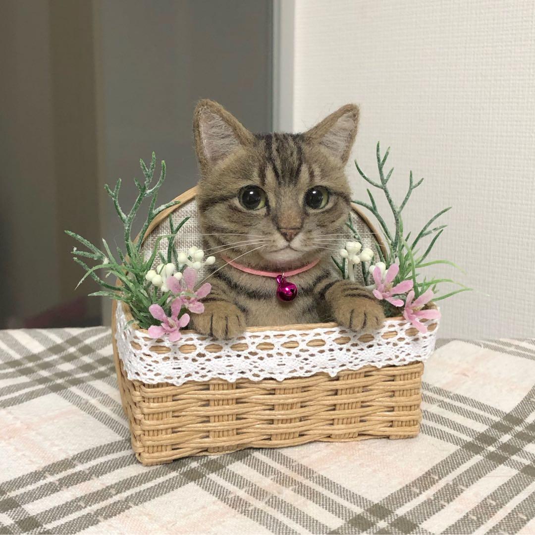 羊毛フェルト 猫 ハンドメイド いちご