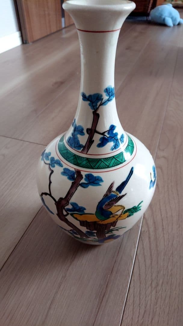 九谷焼 陶器 花瓶 青い花と鳥のデザイン