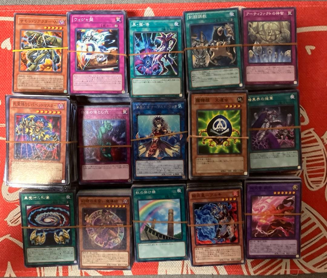 遊戯王　スリーブ、カード、未開封パックなど