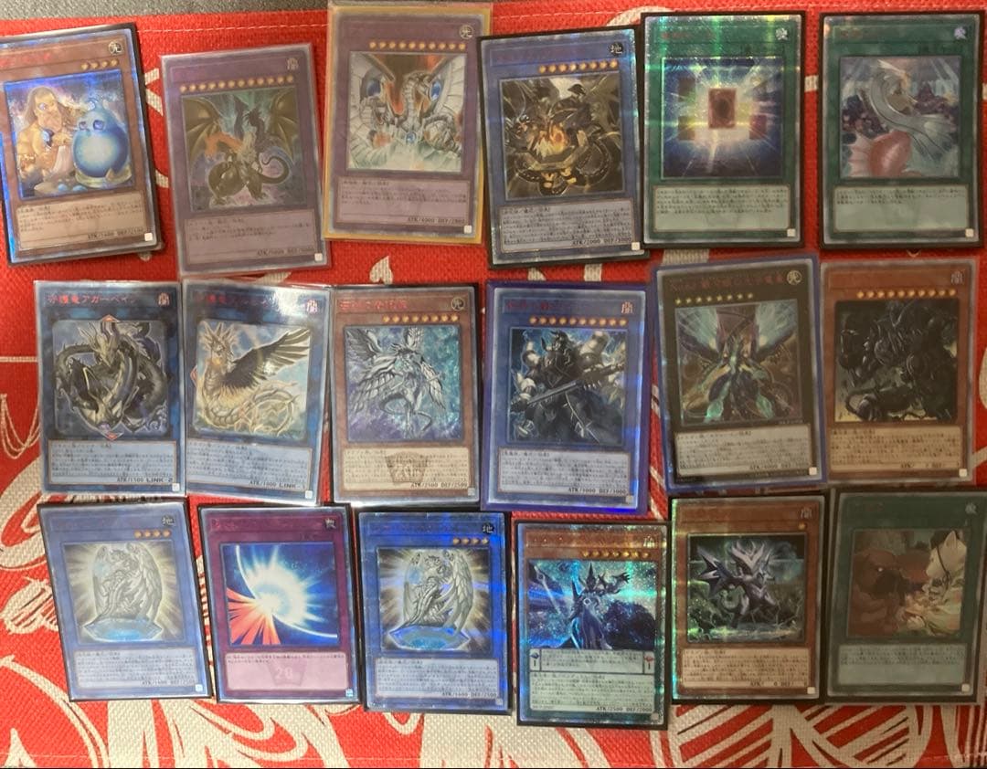 遊戯王　スリーブ、カード、未開封パックなど