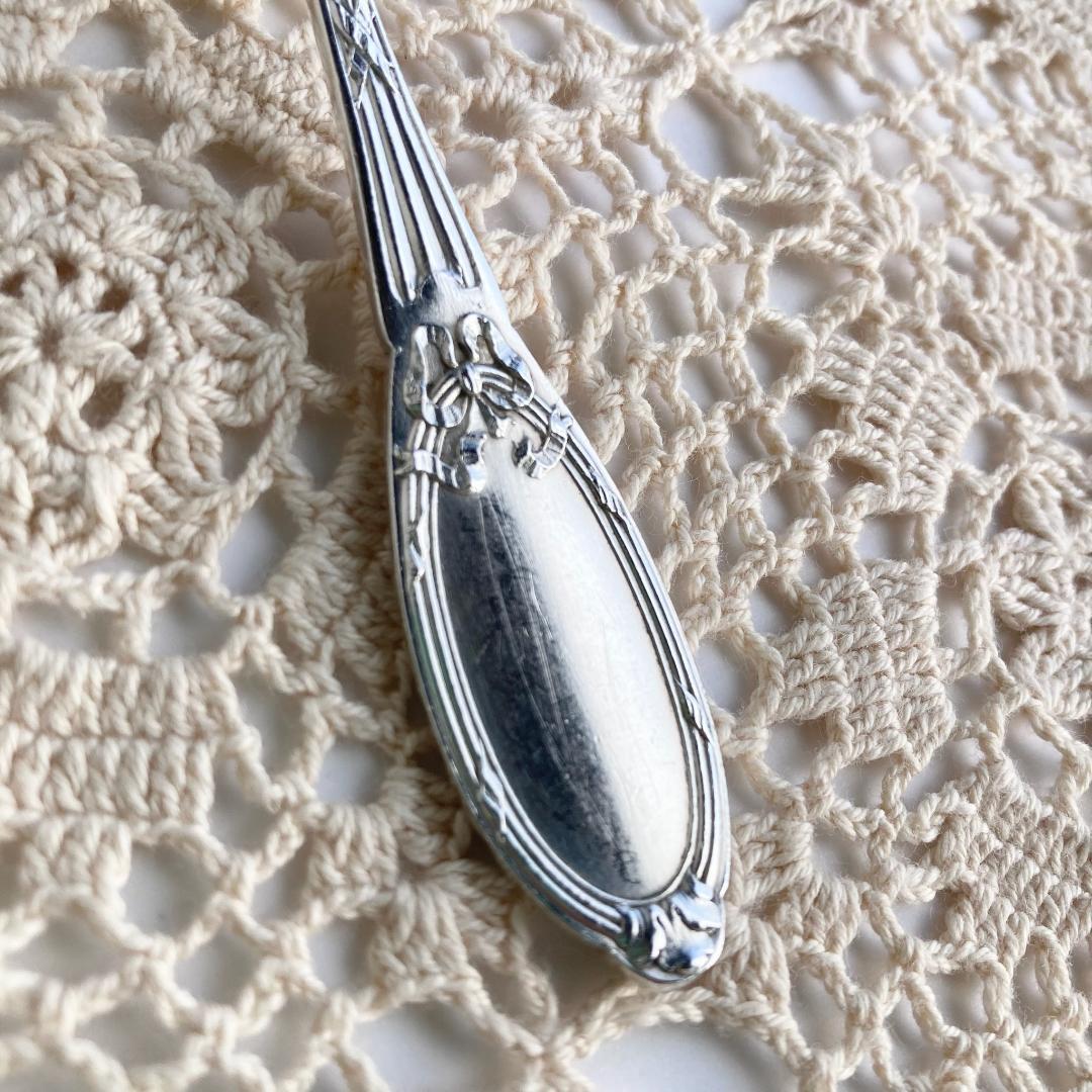 【専用です】フランスアンティーク✨️可愛いリボンモチーフ✨️ティースプーン　２本