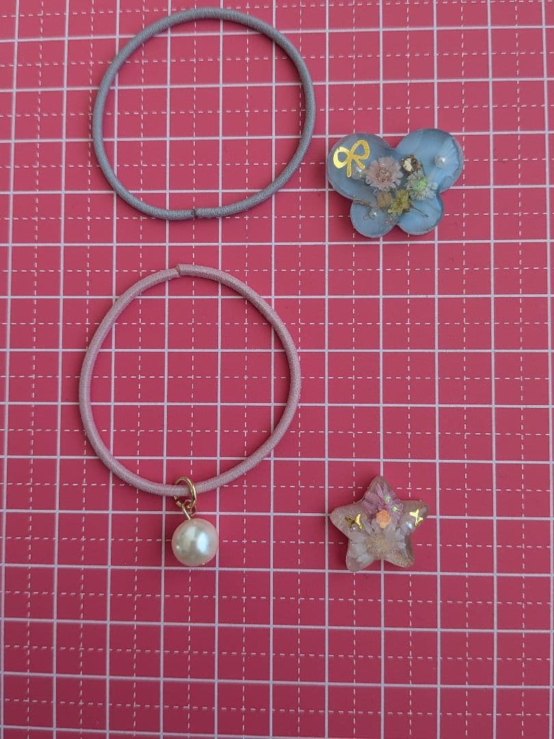 リリィ様お取り置き№4059 2セット商品（530円）レジンヘアゴム