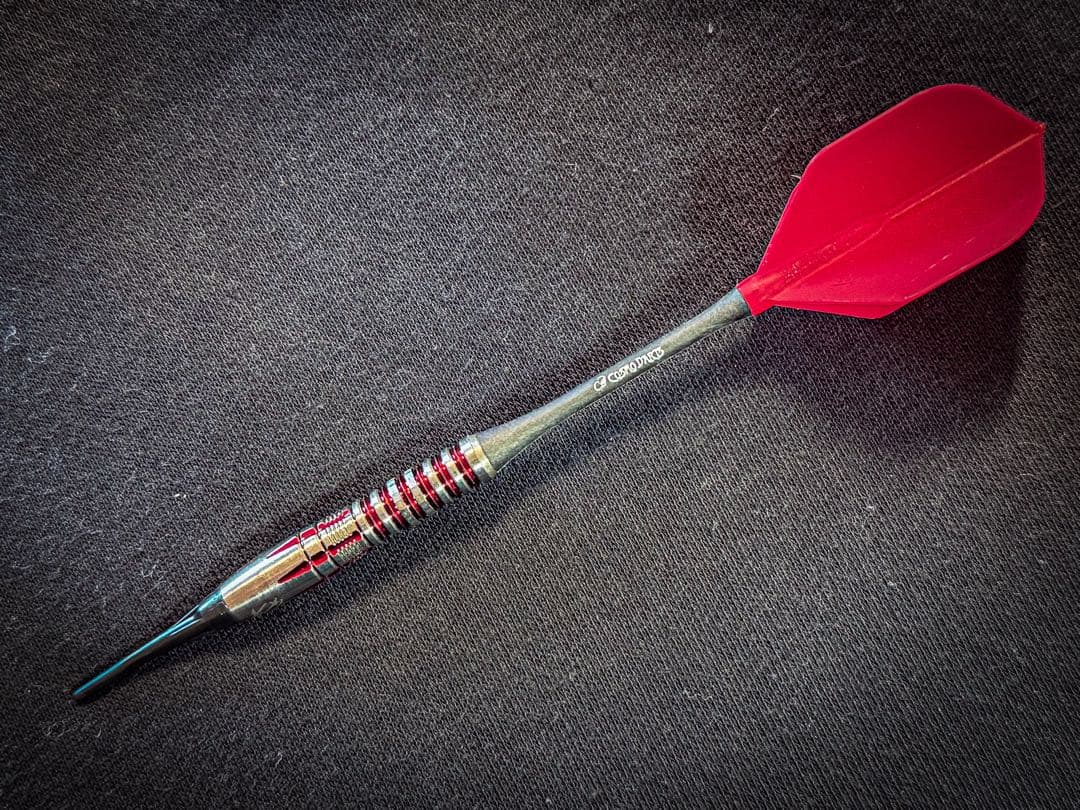 【特価/ほぼ未使用】PYRO G10(Sダーツ限定)カーボンシャフト&フライト付