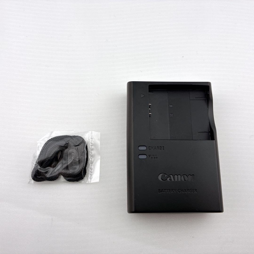 極美品　Canon IXY イクシー　180 コンパクトデジタルカメラ　レッド