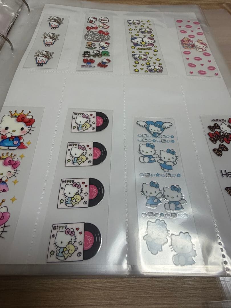 ペンラ　（サンリオ　アンパンマン　たまごっち）