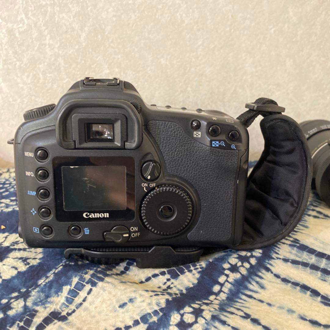 Canon キャノン　EOS 10D SIGMA zoom カメラ