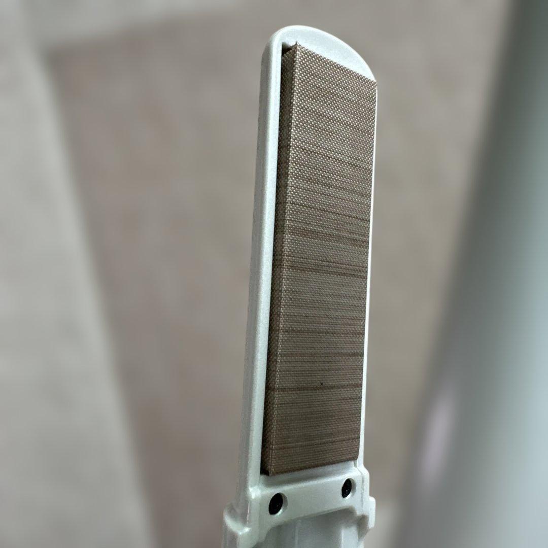 絹女 コードレスヘアーアイロン LIP IRON DS058