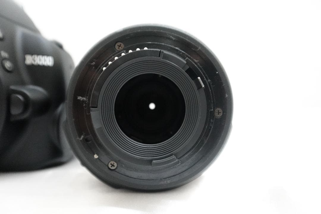 Nikon D3000 18-55VR Kit　動作確認済　ニコン　デジタル一眼