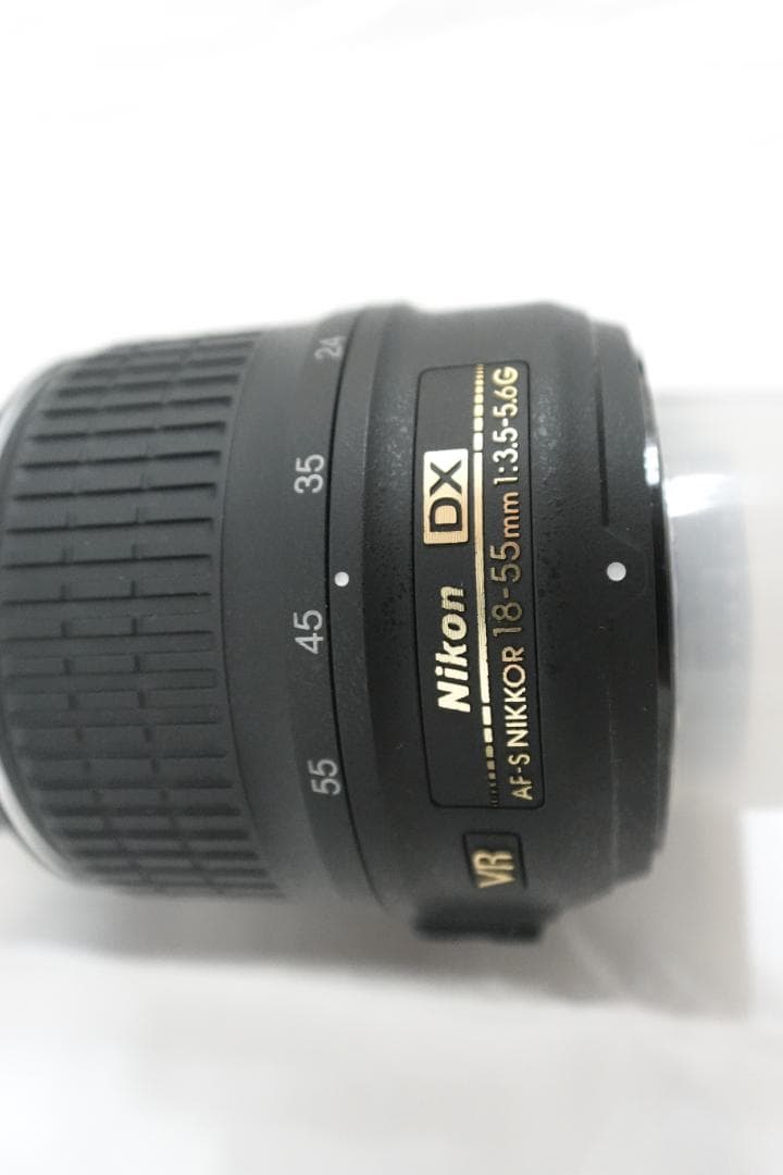 Nikon D3000 18-55VR Kit　動作確認済　ニコン　デジタル一眼