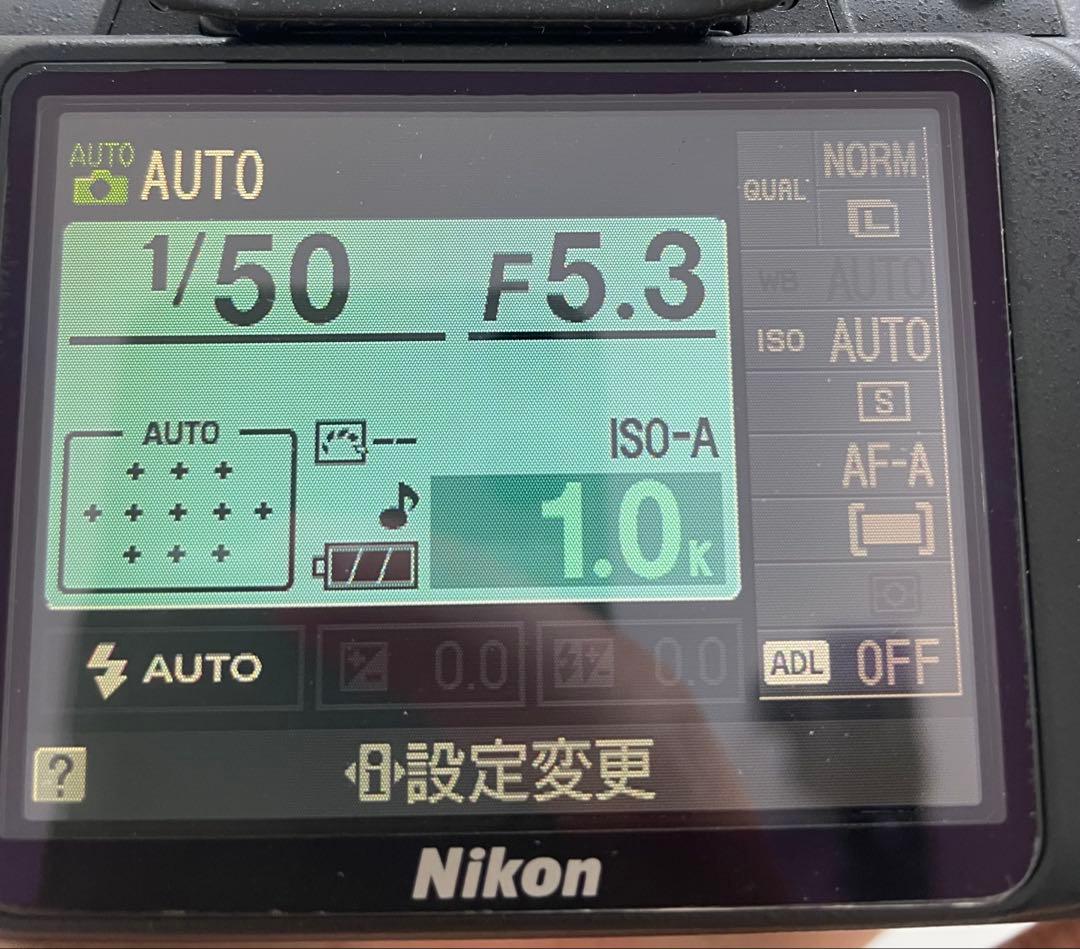 Nikon D3000 18-55VR Kit　動作確認済　ニコン　デジタル一眼