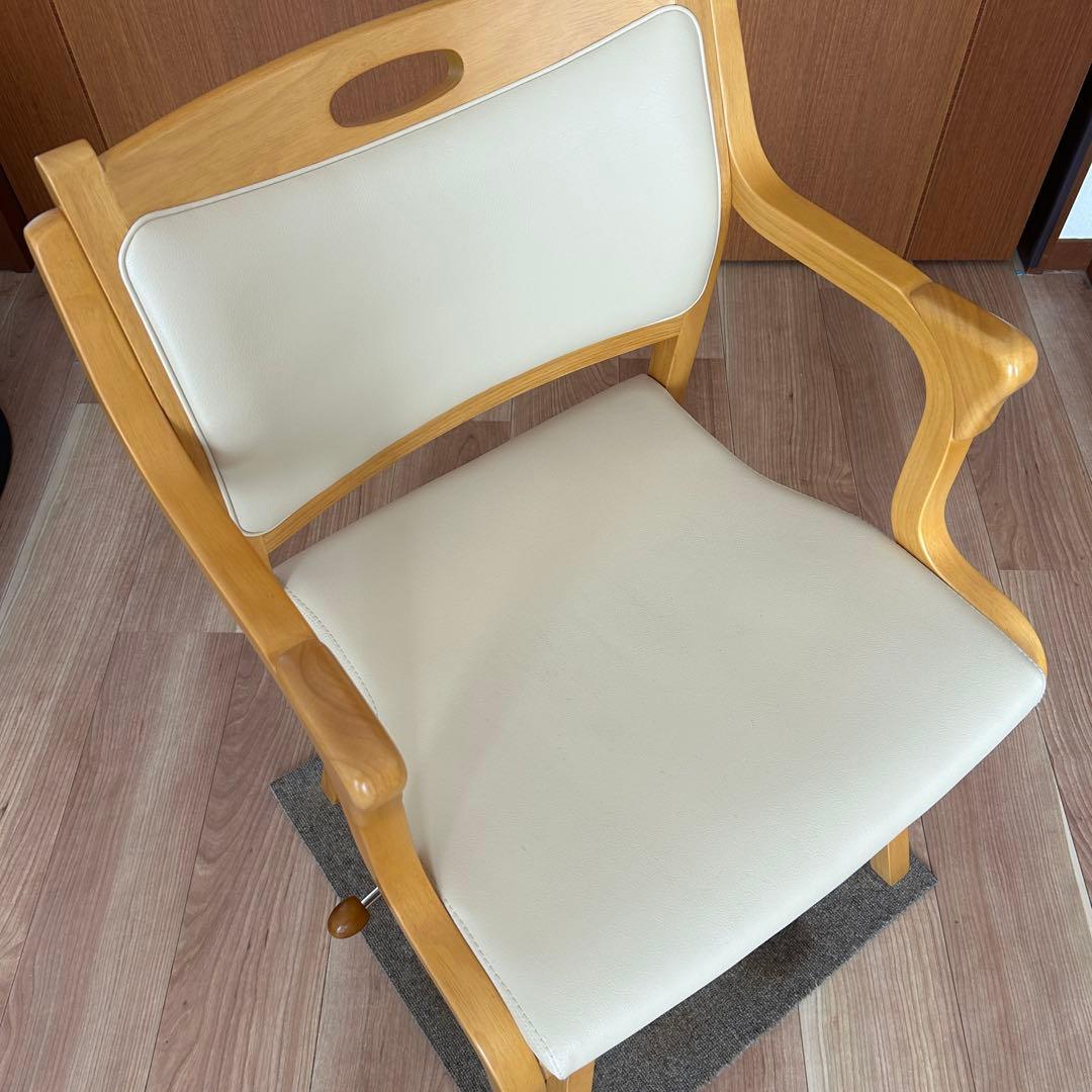 【美品・送料込み】貞苅椅子製作所 回転椅子 Care-111-RAC 介護椅子