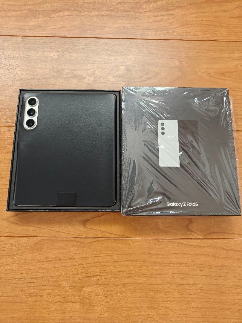 Galaxy Z Fold 5 512GB NanoSIM×2 +eSIM
