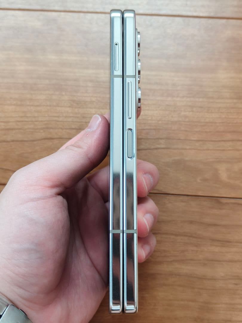 Galaxy Z Fold 5 512GB NanoSIM×2 +eSIM