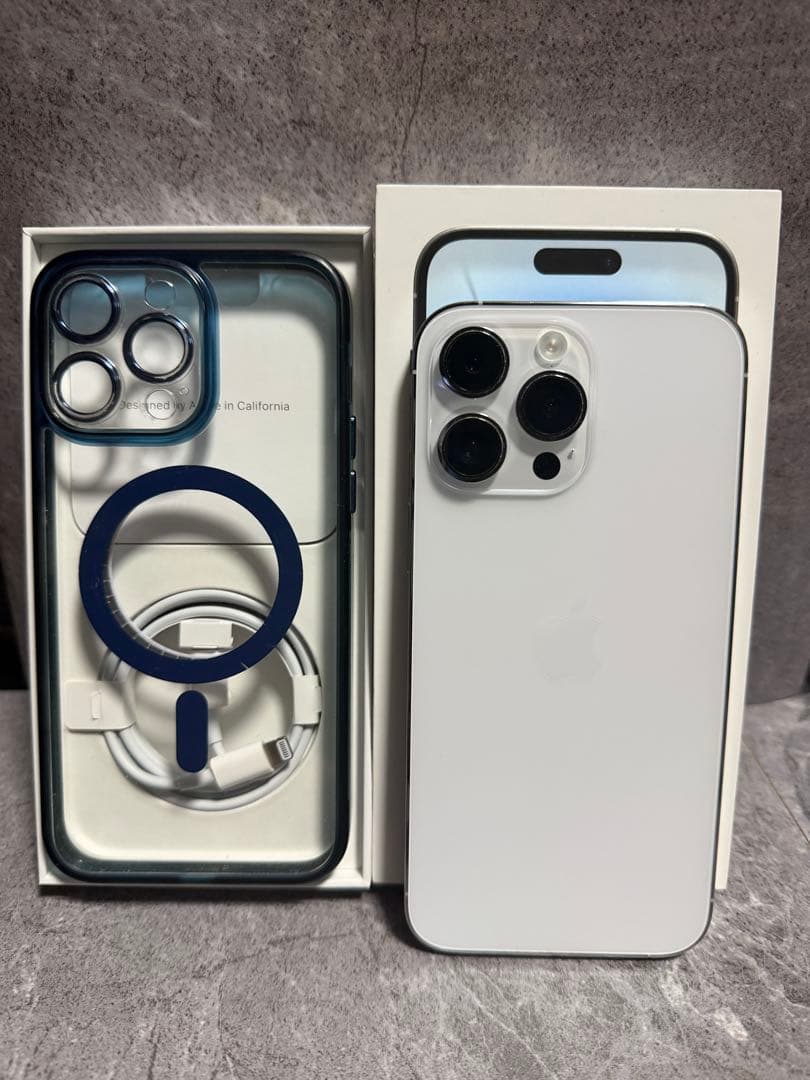 Apple iPhone 14 Pro Max 本体