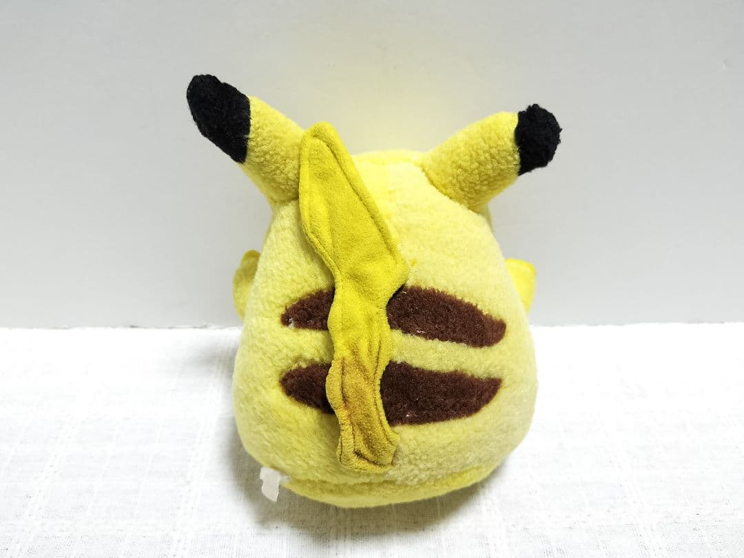 ピカチュウTOMY 初期　初代にっこり　バンザイ　ポケモン