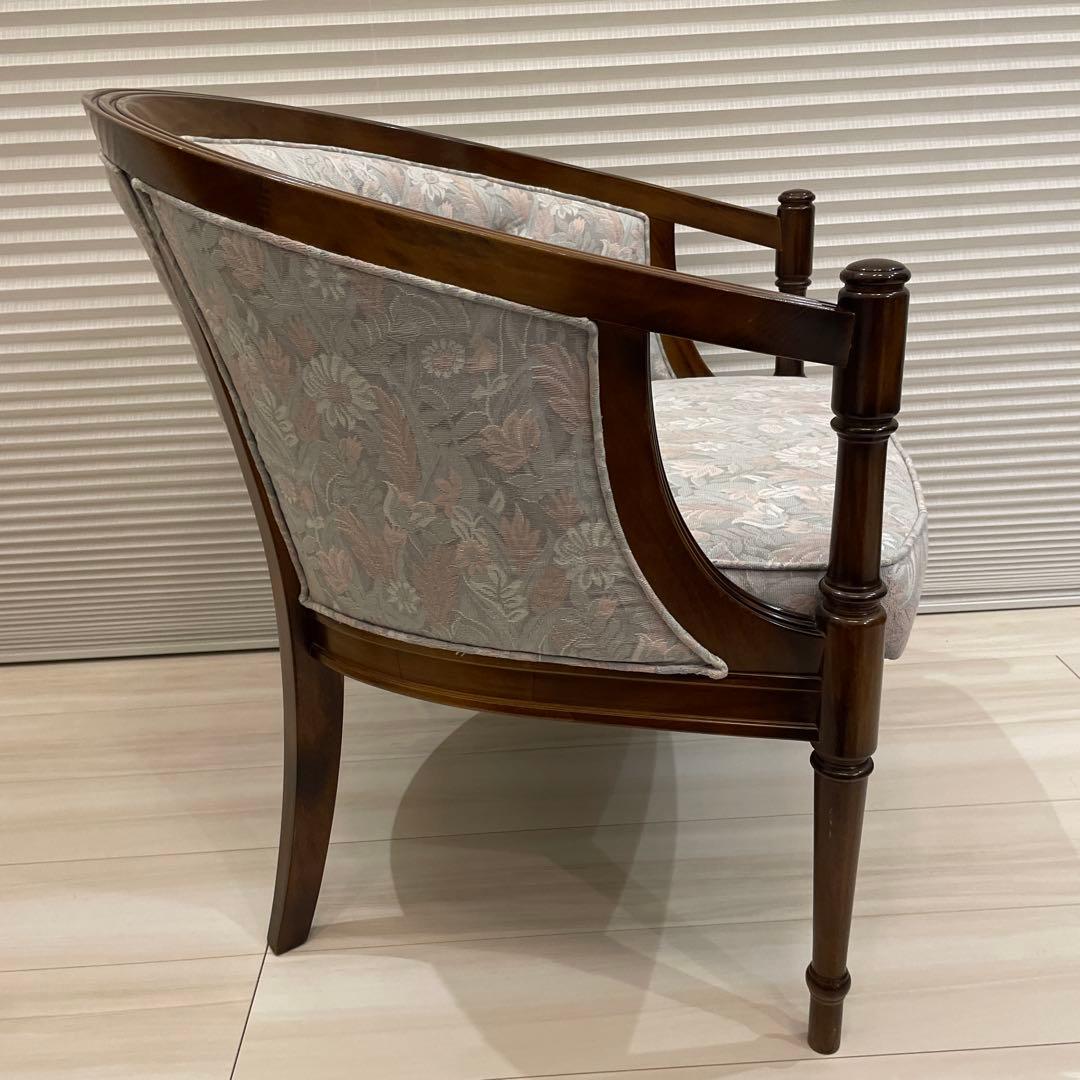 カリモク 1人掛けソファ セージグリーン×ピンク　ラウンジチェア