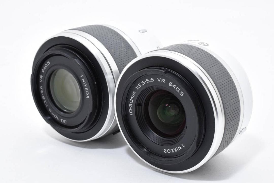 美品 ニコン　Nikon 1 J1 ダブルズームキット ホワイト ＃A398