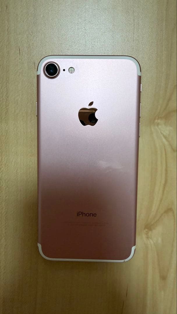 【美品】iPhone 7 32GB SIMフリー　ローズゴールド