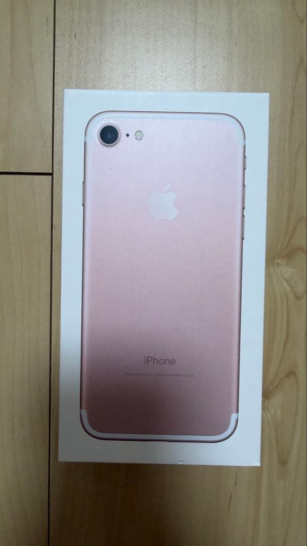 【美品】iPhone 7 32GB SIMフリー　ローズゴールド
