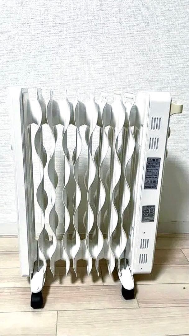 ☆送料込☆ ウェーブ型　オイルヒーター　アイリスオーヤマ