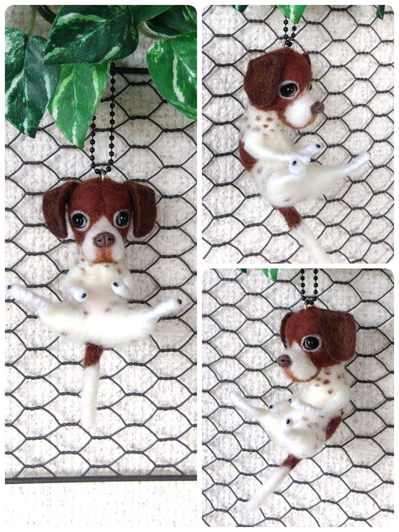 羊毛フェルト　ポインター　犬　チャーム
