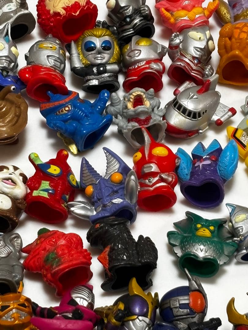 ウルトラマン　ウルトラ怪獣　仮面ライダー　指人形　まとめて約160個