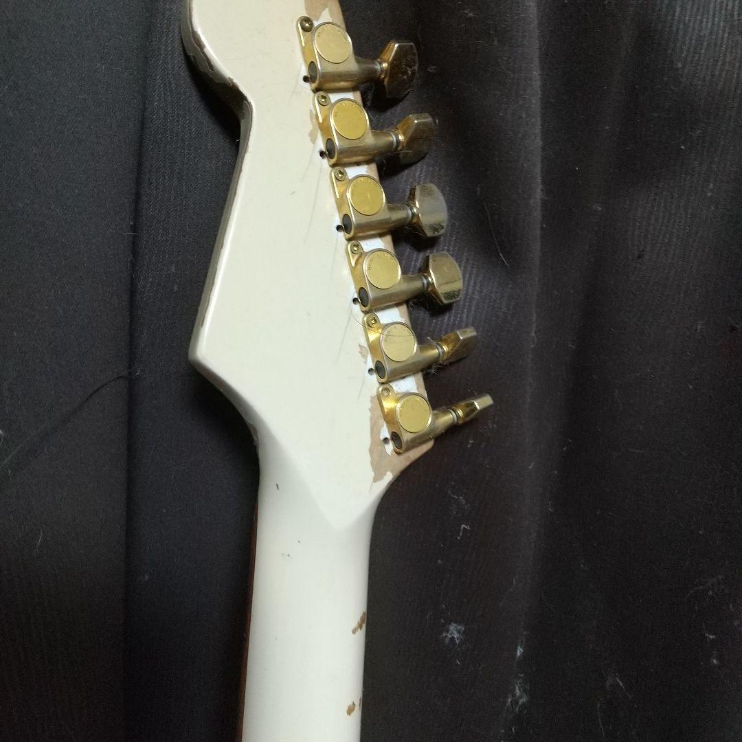 Fernandes The Function エレキギター アイボリー　中古