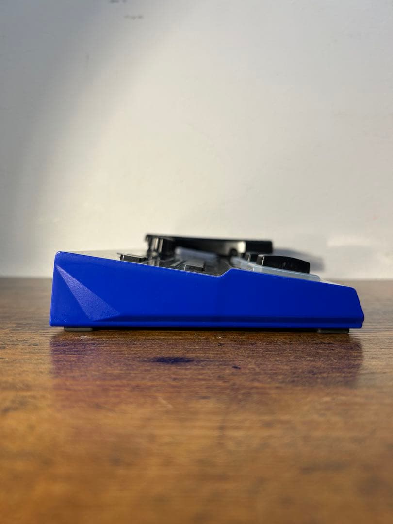 【完動品・美品】BOSS GT-1 マルチエフェクター