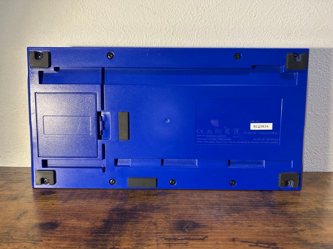 【完動品・美品】BOSS GT-1 マルチエフェクター