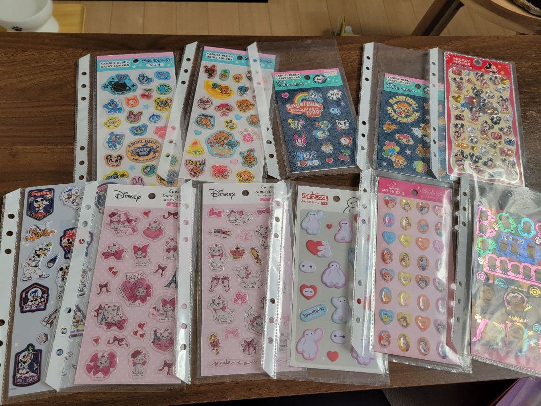 シール帳完成品 キャラクターシールセット