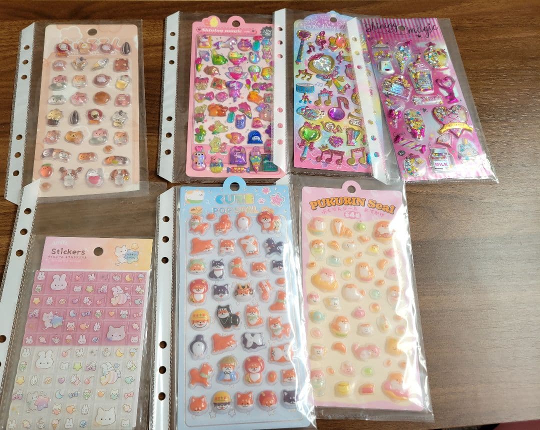 シール帳完成品 キャラクターシールセット