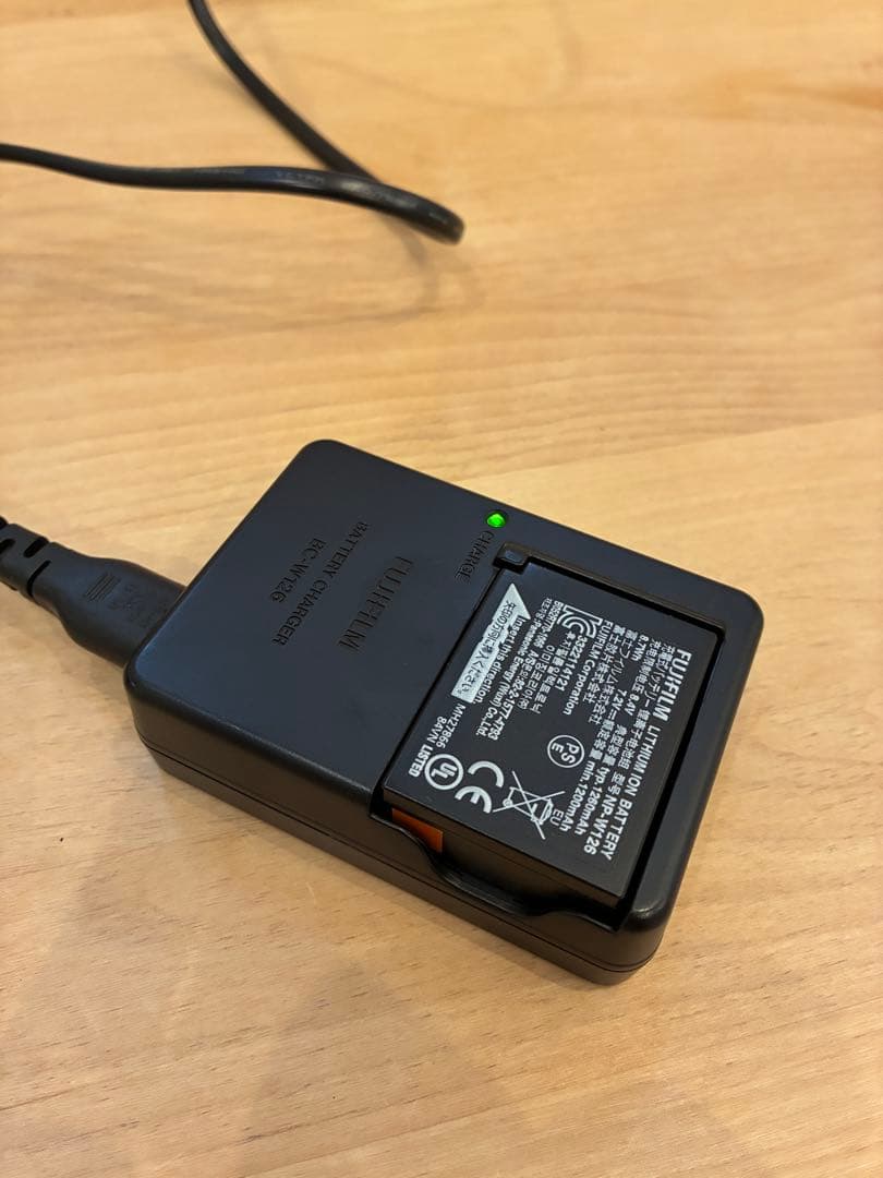 FUJIFILM xt10 本体 ミラーレス一眼　富士フィルム