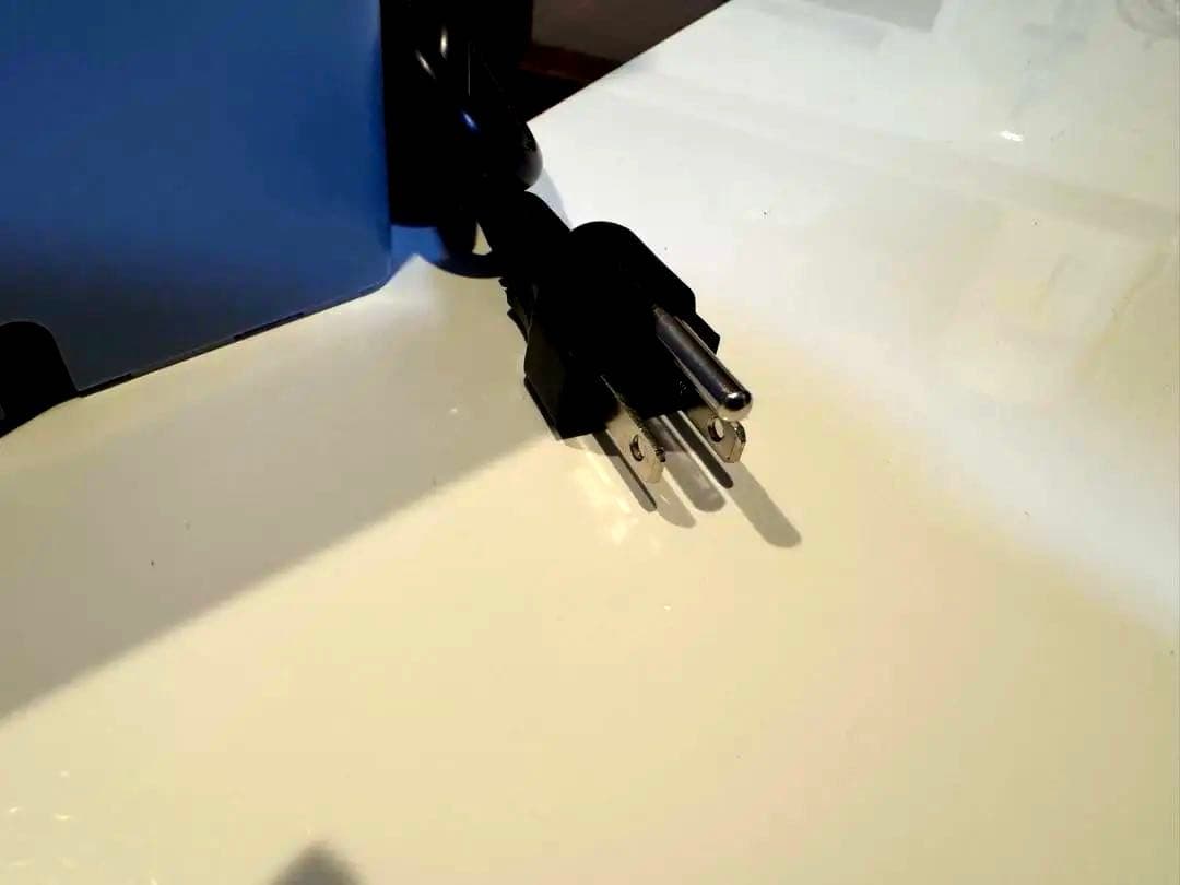 ウォーターサーバー 卓上湯沸かしポット