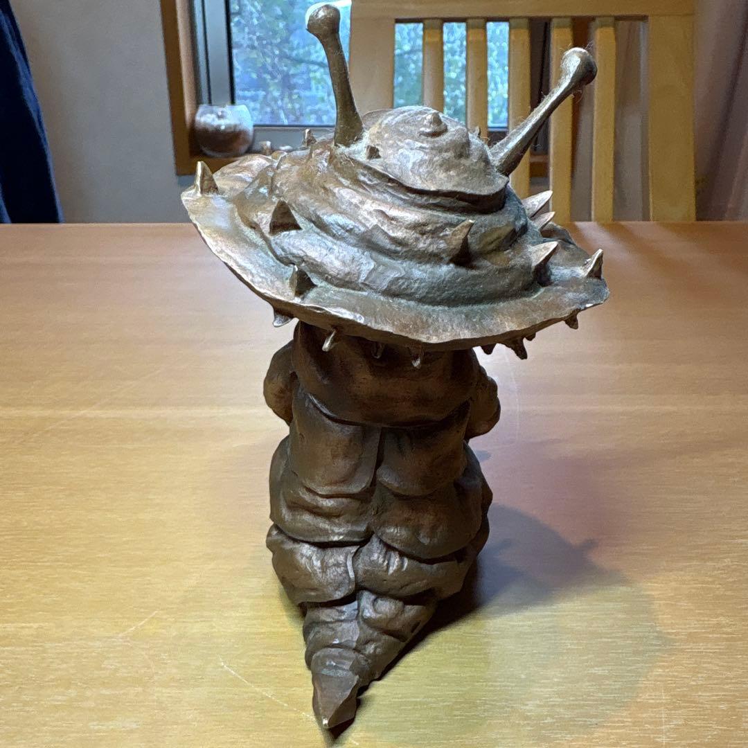 ☆はらぺこカネゴン ウルトラマンQシリーズ 怪獣フィギュア レア　一輪挿し