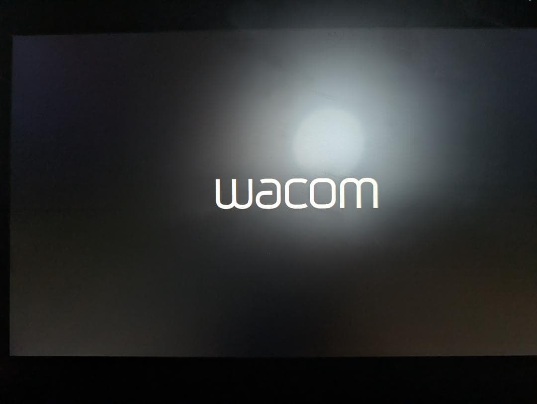 ジャンク Wacom Cintiq DTH-1320 液晶ペンタブレット本体