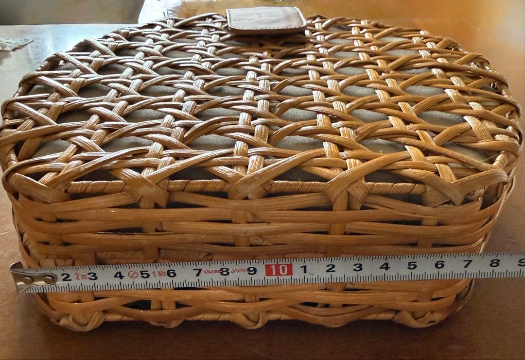 【美品】Aranaz（アラナズ）ラタンかごバッグ