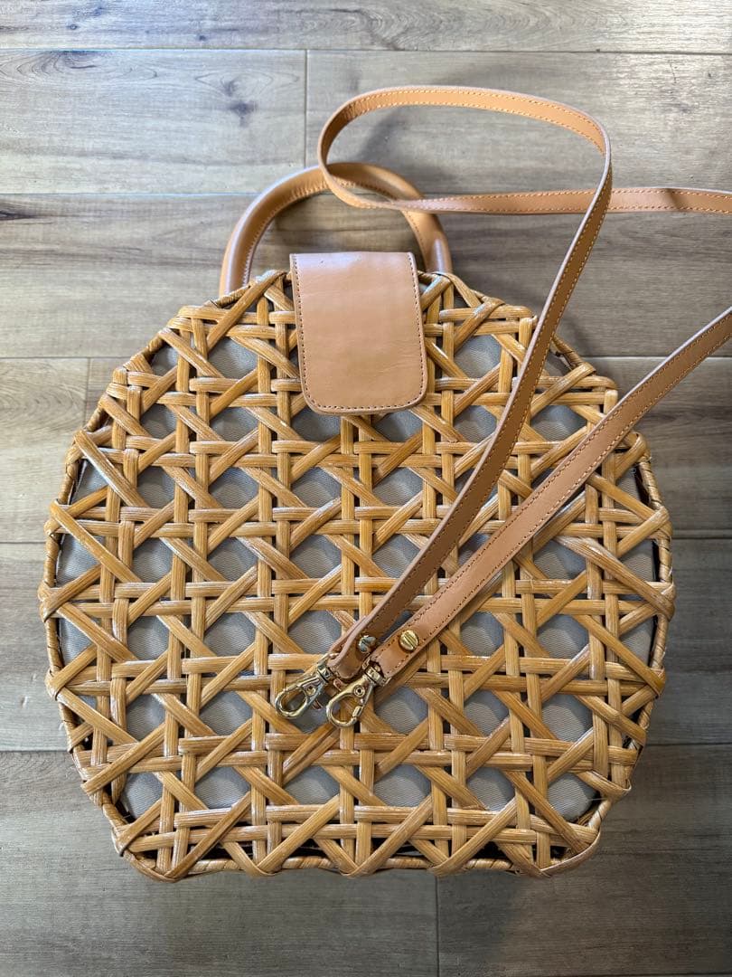 【美品】Aranaz（アラナズ）ラタンかごバッグ