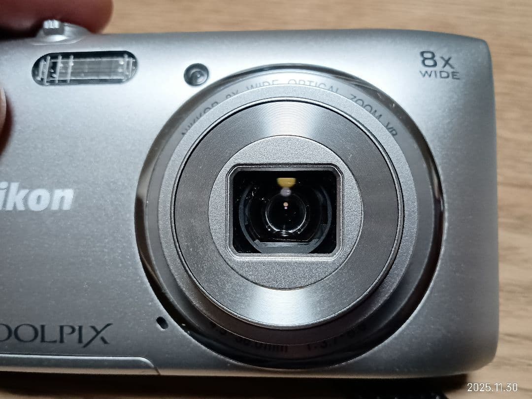 Nikon COOLPIX S3600 デジタルカメラ