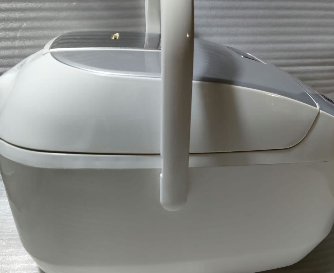 ZOJIRUSHI 象印 極め炊き マイコン炊飯ジャー 黒厚釜 5.5合