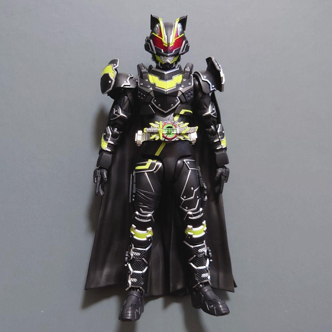 フィギュアーツ 仮面ライダータイクーン ブジンソード (開封品) 1体
