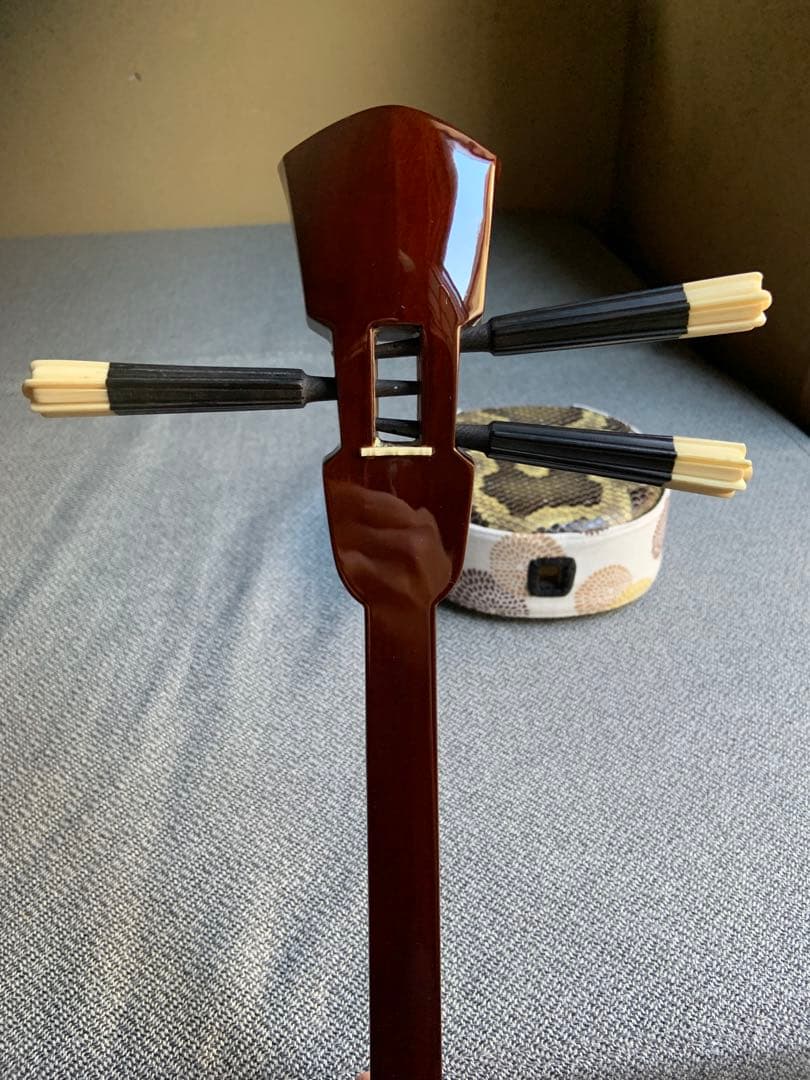 沖縄三線　知念大工型　ゆし木実　スンチー塗り
