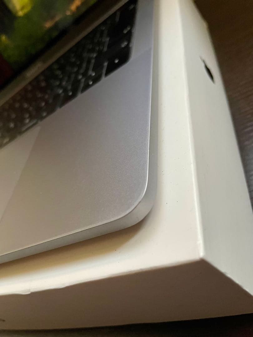 美品｜MacBook Pro 2019/13in/128GB/8GB