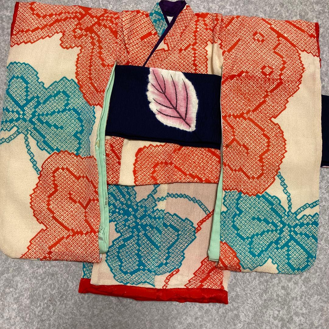 古布市松人形着物縮緬地，ヘコ帯付き